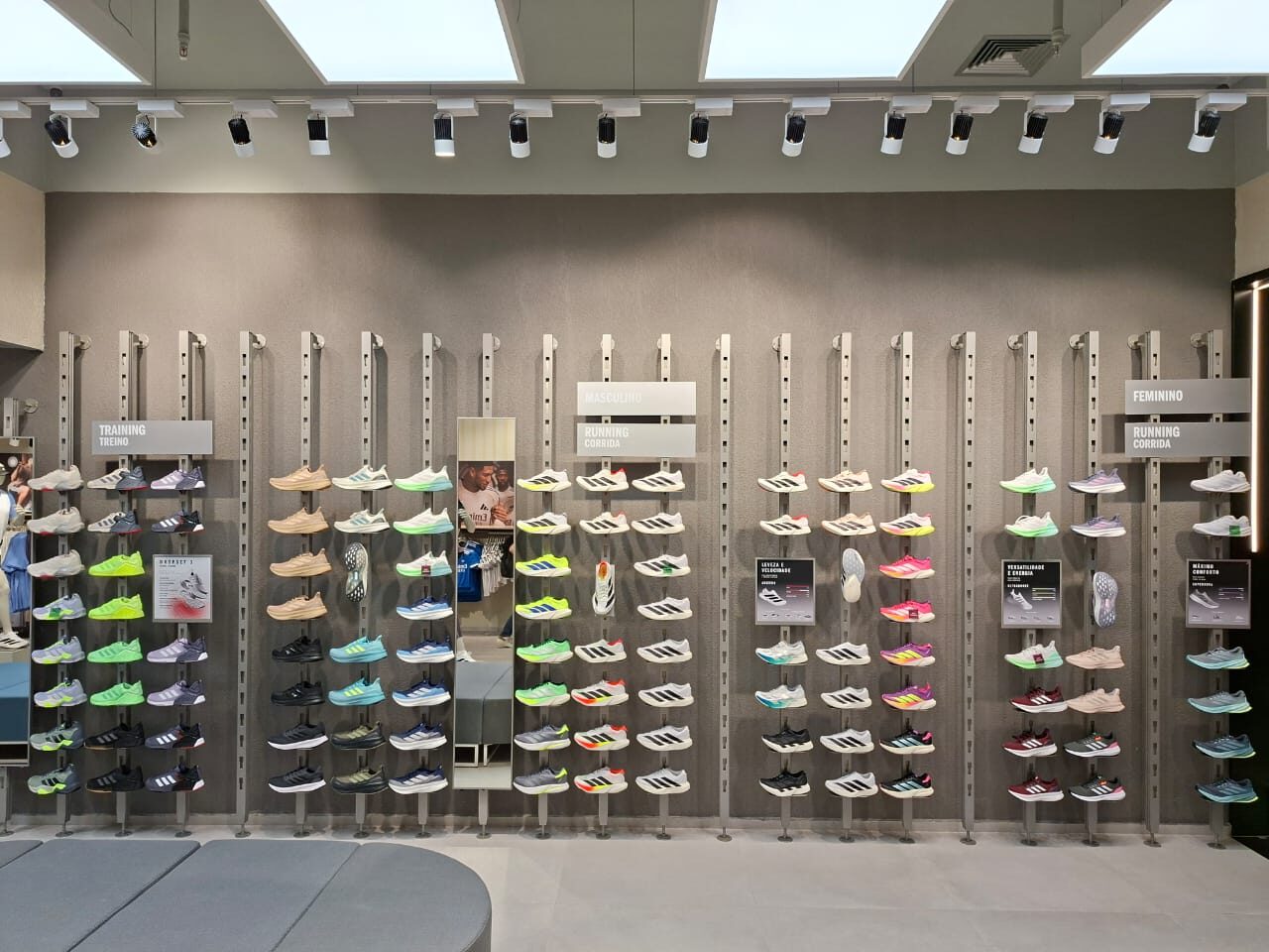 Adidas · Brasília Shopping, foto 3 da obra executada pela Rogal Engenharia