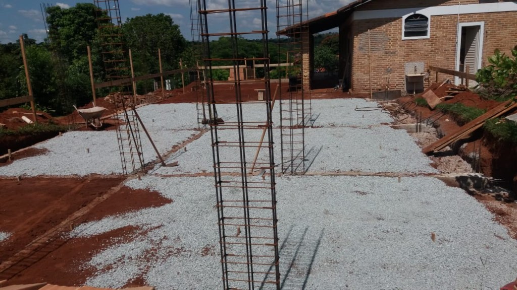 Construção Casa em Condomínio · Igarapé II, foto 4 da obra executada pela Rogal Engenharia