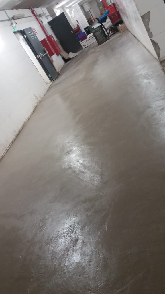 Corredor Técnico · Shopping Contagem, foto 3 da obra executada pela Rogal Engenharia